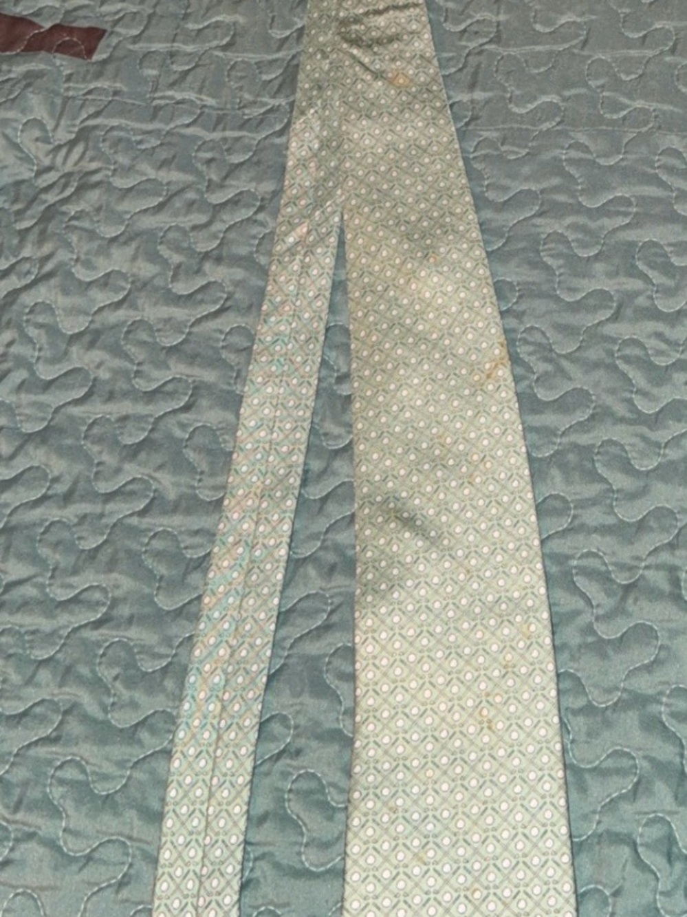 Vineyard vine golf club design Silk Tie